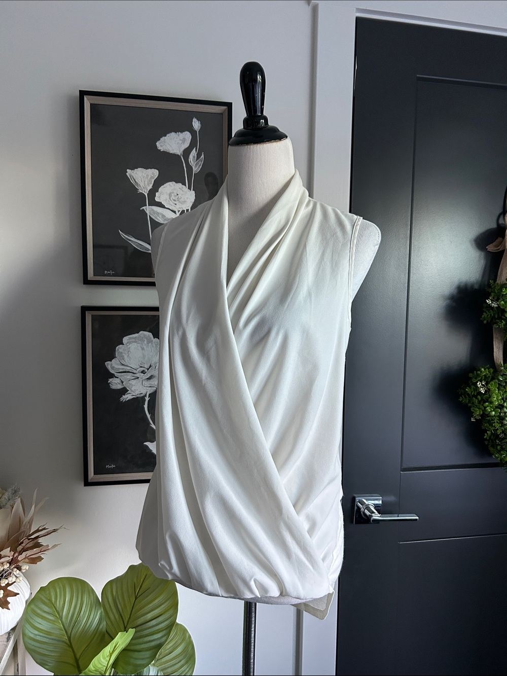 Loft M Sleeveless Draped Surplice Top - off White cream